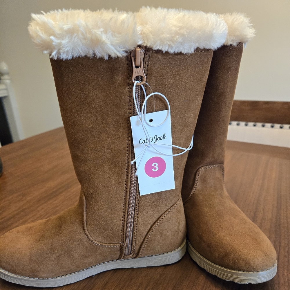 Cat and jack size 3 kids winter boots